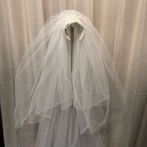 1970’s Priscilla of Boston Headpiece Tiered Wedding Veil